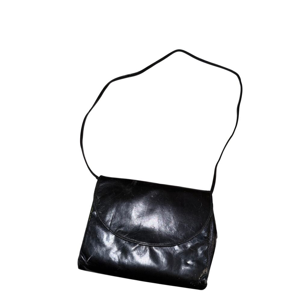 Vintage 70s black leather shoulder crossbody bag purse retro snap front closure